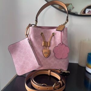 Coach Powder Pink Signature Rowan Bucket